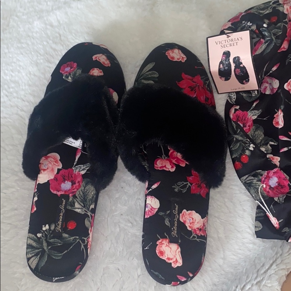Victoria secret rose slippers